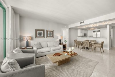 Comprar apartamento no Ritz Carlton Coconut Grove 1804