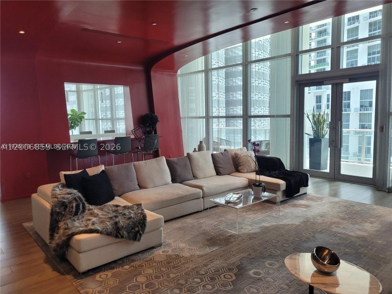 Property photo # 6