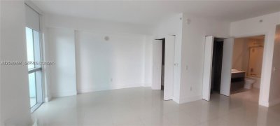 Aluguel de apartamento no 1100 Millecento 3105