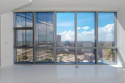 Aluguel de apartamento no Paramount Miami WorldCenter 2402