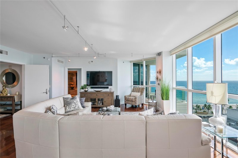 Property photo # 2