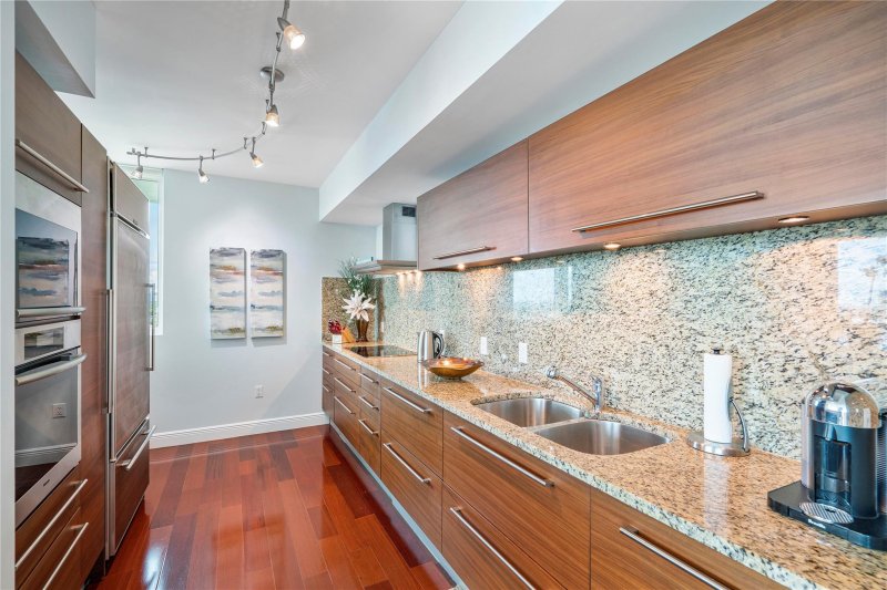 Property photo # 7