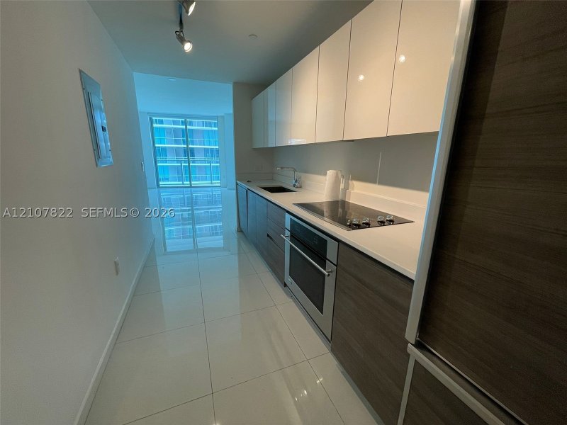 Apartment for rent at 1100 Millecento 1806