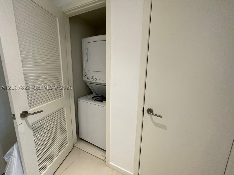 Apartment for rent at 1100 Millecento 1806