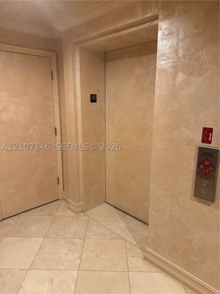 Comprar apartamento no The Palace 9A