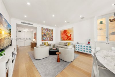 Comprar apartamento no Four Seasons Millenium Tower I 51D