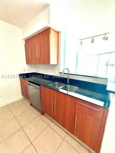 Comprar apartamento no One Miami East Tower 1116