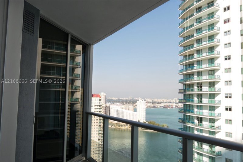 Condo for sale at Brickell House Condo 3506