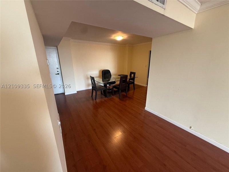 Condo for sale at Brickell Bay Club 2614
