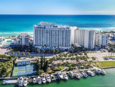 Carriage House Miami Beach Apt #131
