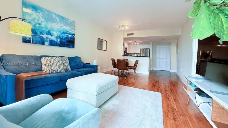 Property photo # 4