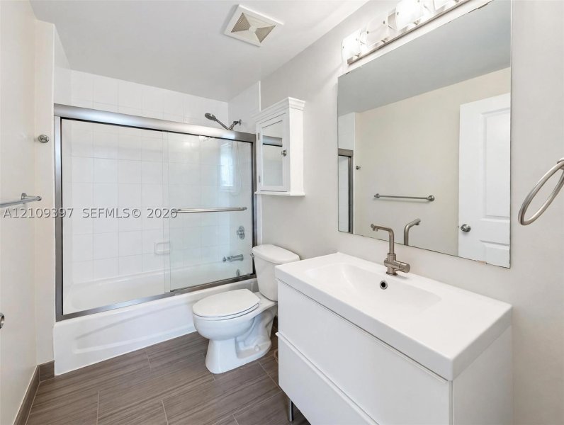 Property photo # 9