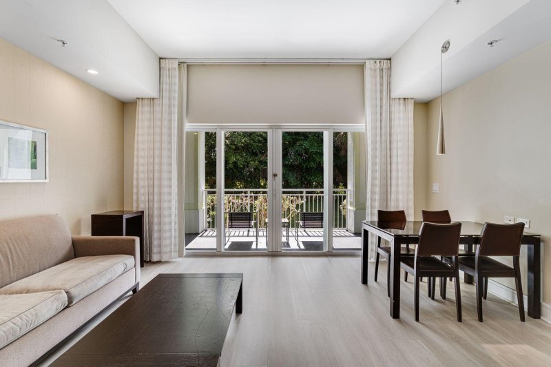 Condo for sale at The Blue Doral 807
