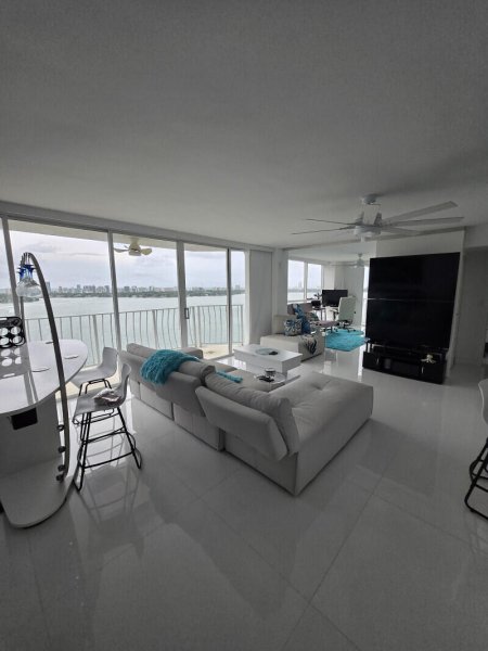 Apartment for rent at Grandview Palace 2307
