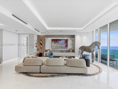 Comprar apartamento en Trump Tower Three 2901