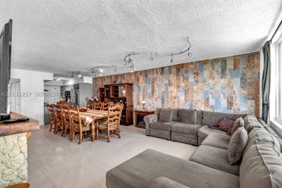 Property photo # 4