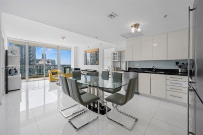 Aluguel de apartamento no Mint at Riverfront 3303
