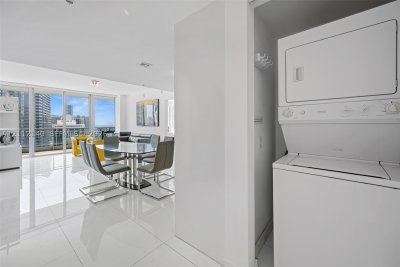 Aluguel de apartamento no Mint at Riverfront 3303