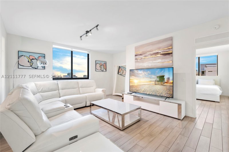 Condo for sale at Nine at Mary Brickell Village 2204