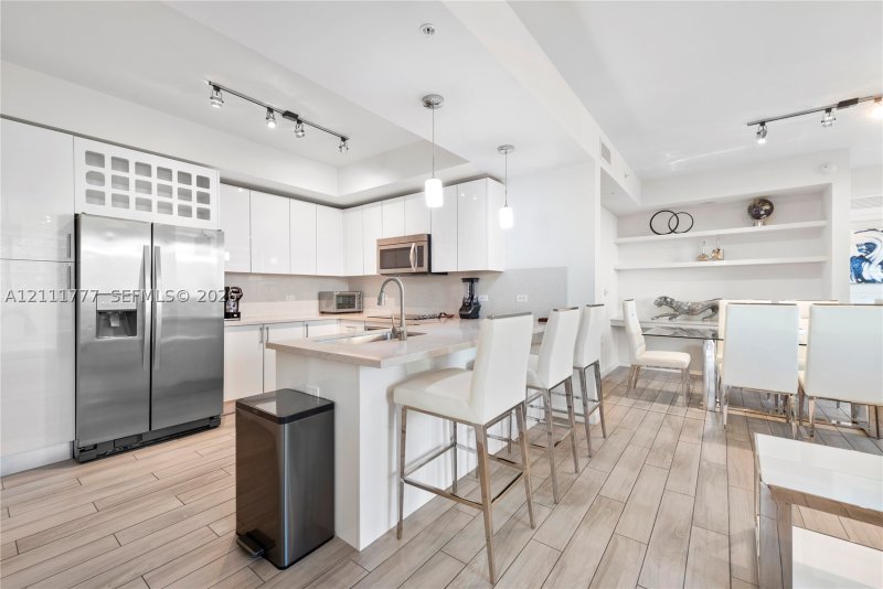 Condo for sale at Nine at Mary Brickell Village 2204