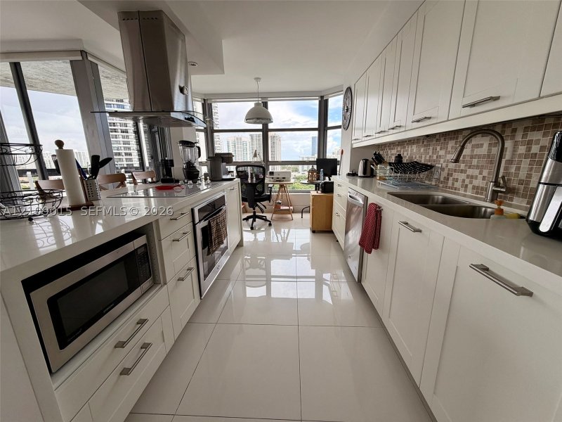 Comprar apartamento no Mystic Pointe 500 1709