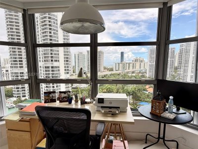 Comprar apartamento no Mystic Pointe 500 1709