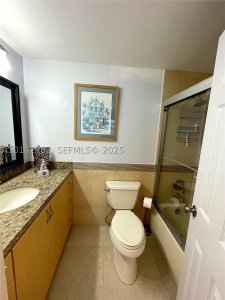 Aluguel de apartamento no Alexander Towers 1415