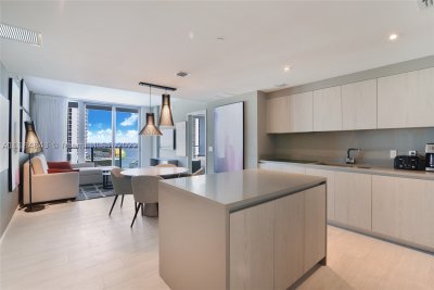 Comprar apartamento en Hyde Beach House R1405