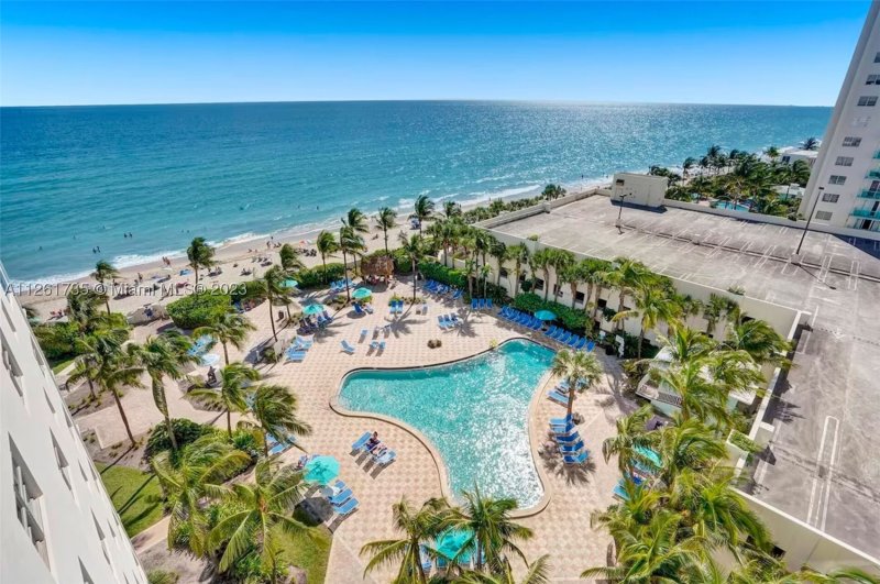 Condo for sale at Tides Hollywood Beach 11C