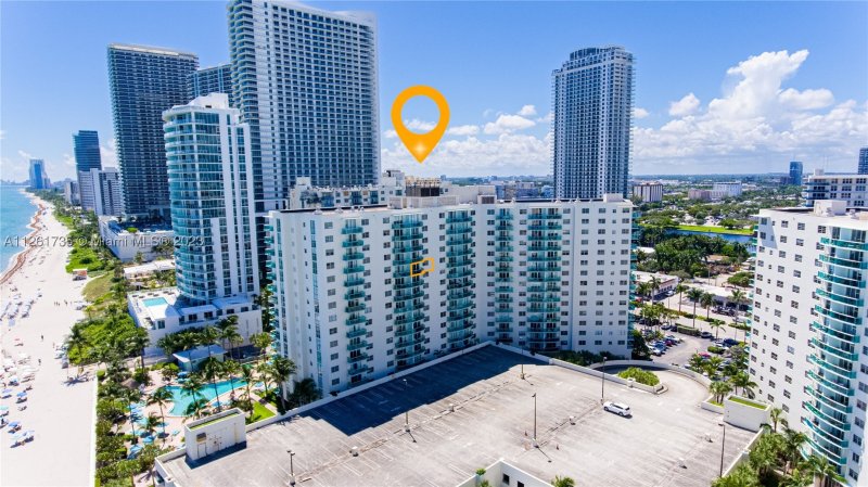 Condo for sale at Tides Hollywood Beach 11C