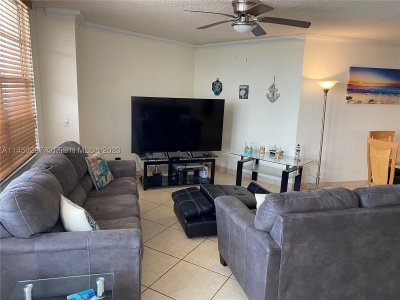 Comprar apartamento en Sea Air Towers 1521