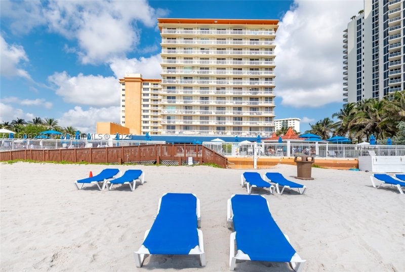 Apartment for rent at Aventura Beach Club 318