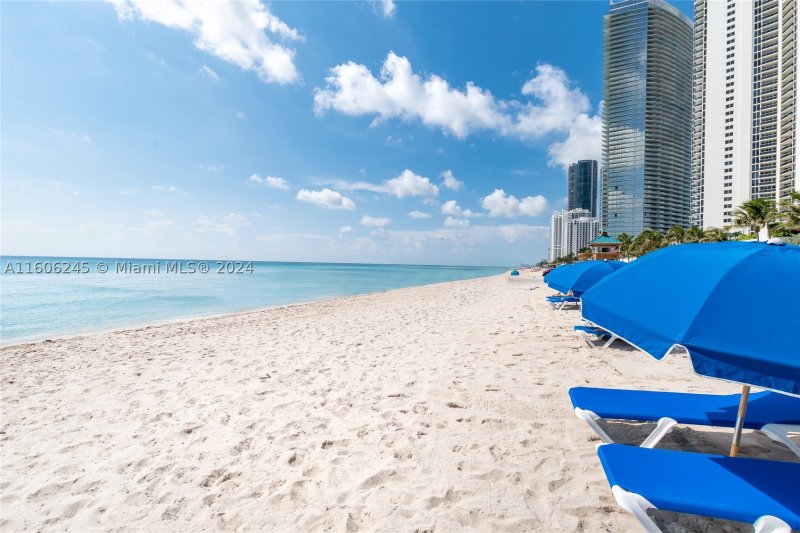 Apartment for rent at Aventura Beach Club 318