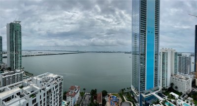 Comprar apartamento no Bay House 2302