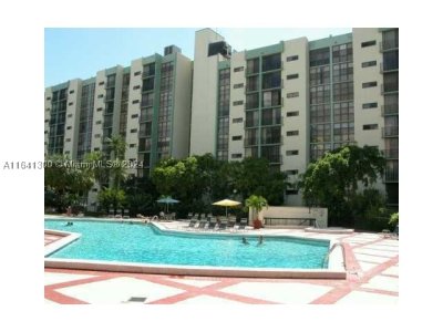 Comprar apartamento no Plaza of the Americas 915