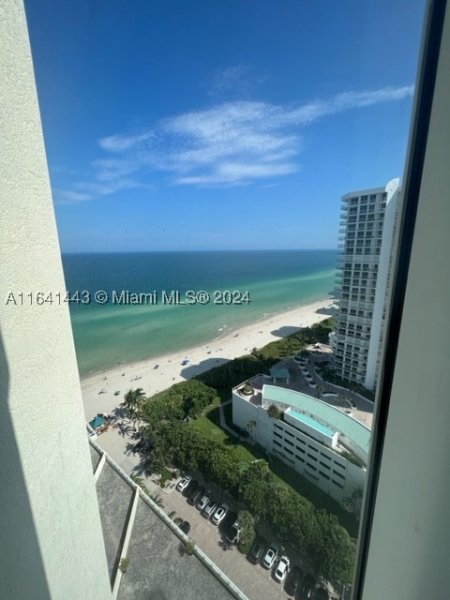 Alquiler de apartamento en La Perla 2409