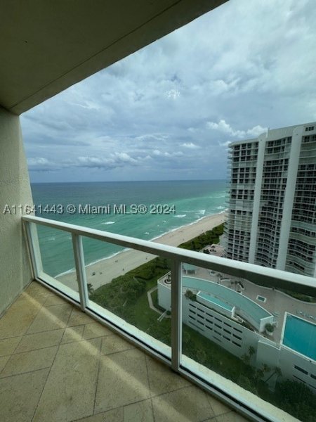 Alquiler de apartamento en La Perla 2409