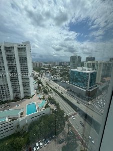 Alquiler de apartamento en La Perla 2409