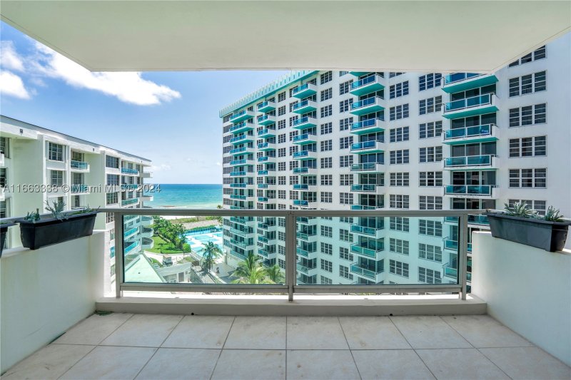 Comprar apartamento no Seacoast 5151 925