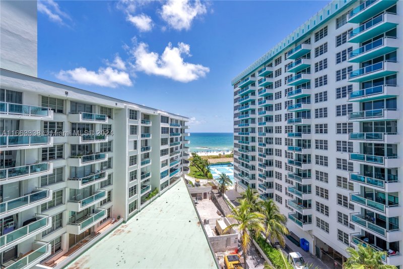 Comprar apartamento no Seacoast 5151 925