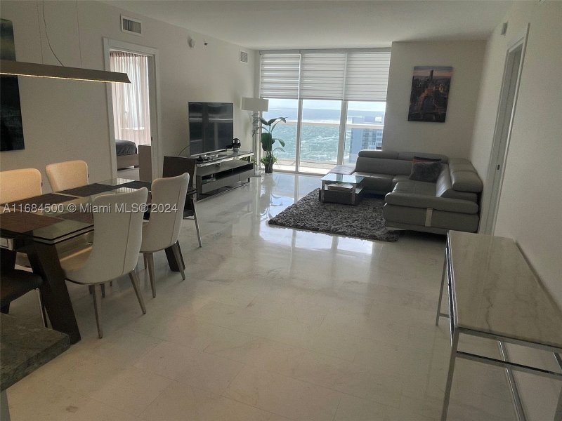 Alquiler de apartamento en Beach Club Two 2604