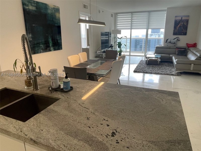 Alquiler de apartamento en Beach Club Two 2604