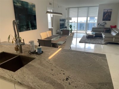 Aluguel de apartamento no Beach Club Two 2604