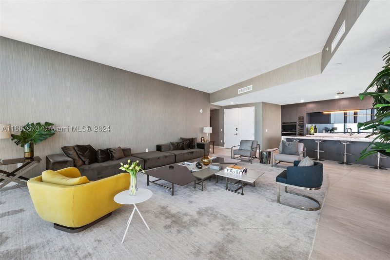 Condo for sale at Paramount Miami WorldCenter PH 5112