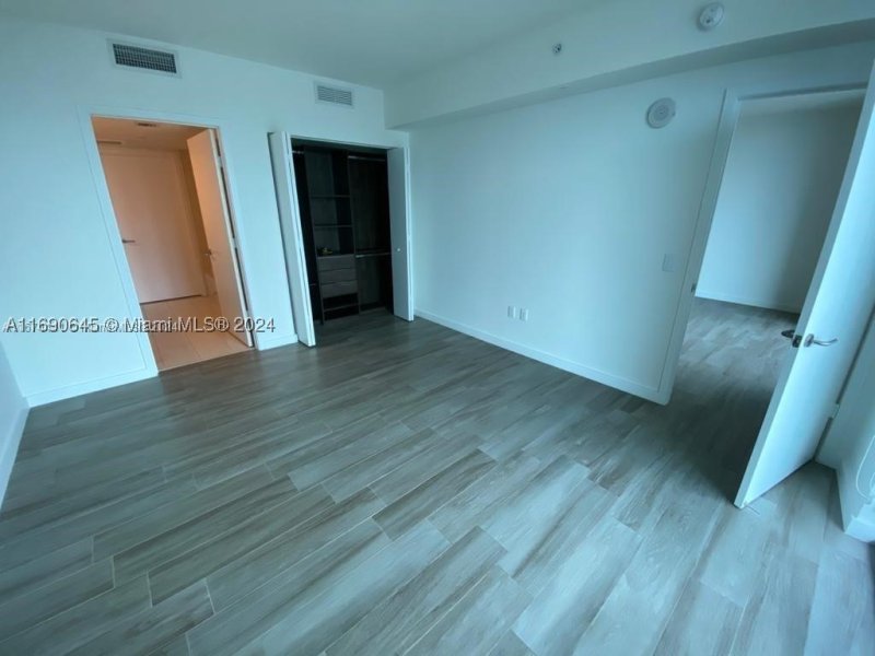 Comprar apartamento en 1100 Millecento 2602