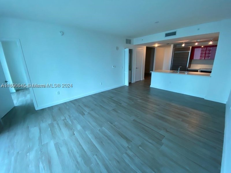 Comprar apartamento en 1100 Millecento 2602