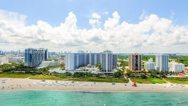 Apartment for rent at 1 Hotel & Homes South Beach 1021