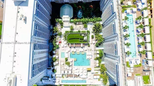 Apartment for rent at 1 Hotel & Homes South Beach 1021