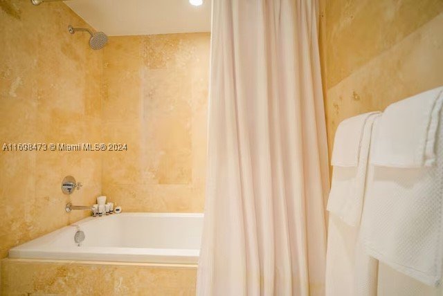 Apartment for rent at 1 Hotel & Homes South Beach 1021