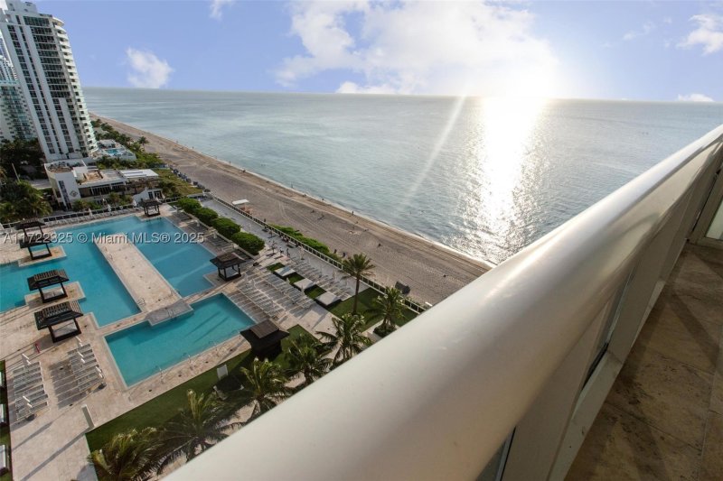 Condo for sale at Beach Club Two 1712